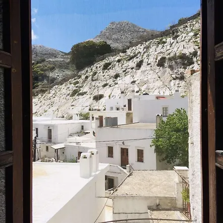 Beliotis' House * Aperathos
